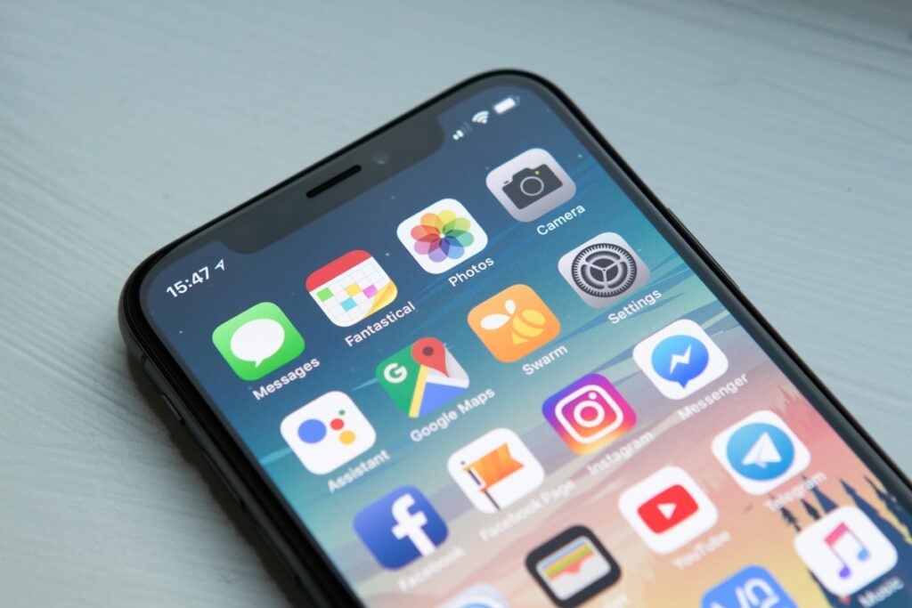 Mobile-First Design: Why Your Website Must Work on Phones | CREATIV DEZINERS