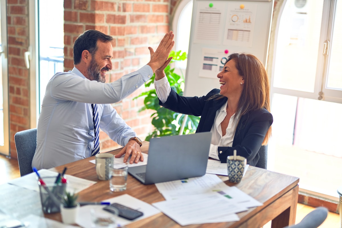 How to Create a Website That Converts Visitors into Leads — Falkirk Guide