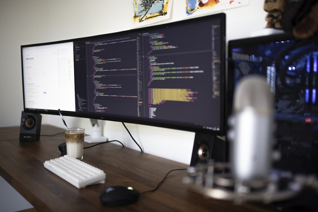 How to Choose the Right Graphic Designer for Your Business | CREATIV DEZINERS